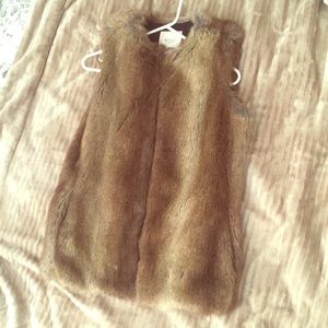 Zara fur vest